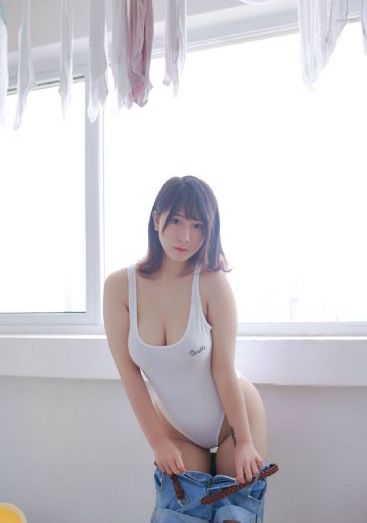 欧美女图马甲线_蓝光在线播放观看