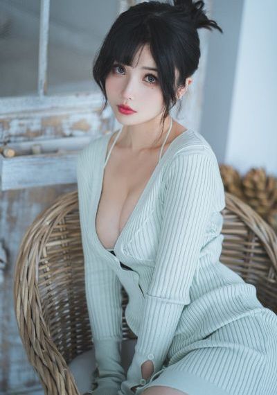 亚洲欧美中出_BD韩语免费观看