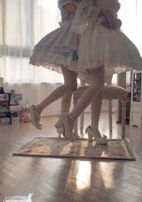 日本毛基片在线看av_超清完整在线观看