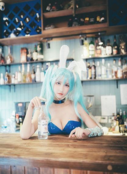 欧美av人与动物首页_4K免费播放