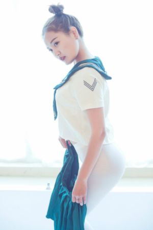 日韩美女摸b影片_1080完整在线观看