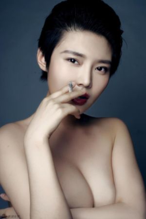 日韩精品无码成人专区真希_蓝光完整版观看