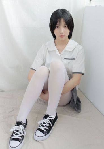 欧美硬汉亚洲小鲜肉_720BD在线观看