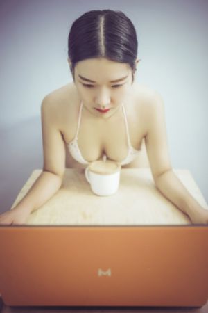 国产精品一区二区三区mba_高清高清迅雷在线观看