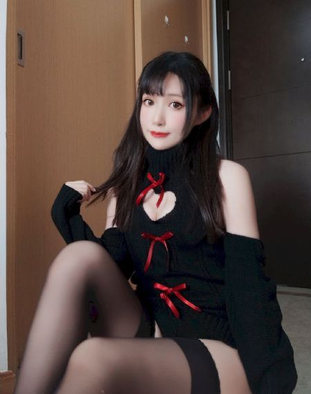 久久草精品在线久_超清高清完整版播放