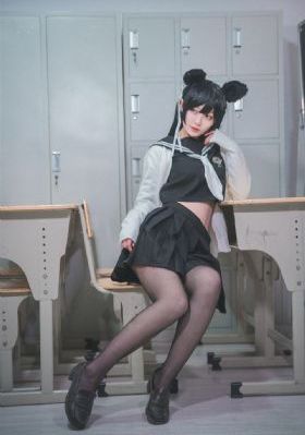 欧美肌肉男模大卫_BD国语高清在线观看