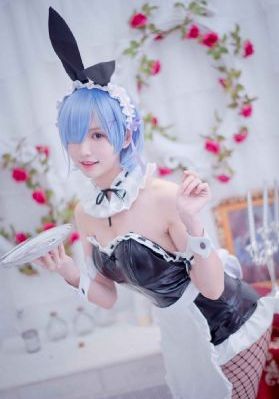 国产日韩欧美制服自拍_国产剧电影免费在线